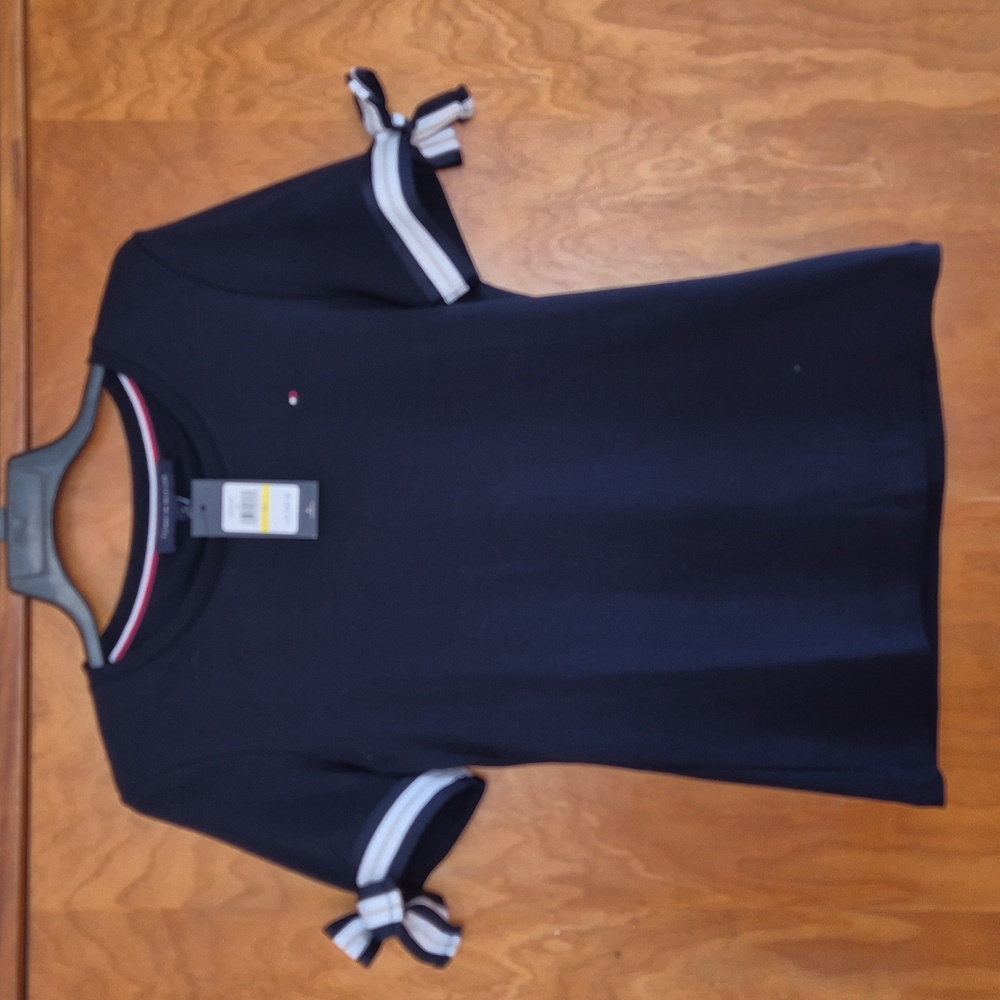 Tommy Hilfiger Women's 100% Cotton Navy Tee with Striped Bow Sleeves, size M - Picture 6 of 16